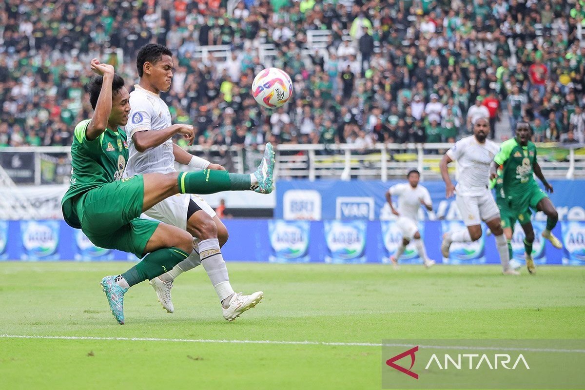 Jadwal Liga 1 Indonesia: Pertandingan Seru Derbi Jatim dan Persib Menyambut PSS
