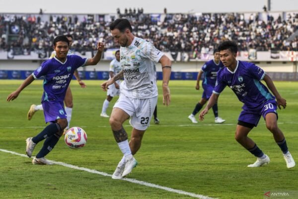 Analisis: Persita Tangerang Berhak Dapatkan Kemenangan Melawan Persib