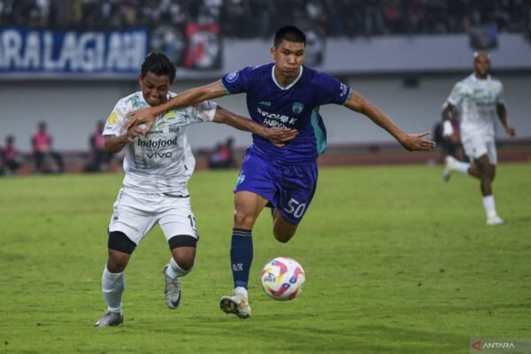 Meski Tanpa Kemenangan, Hodak Tetap Puji Penampilan Tim Persib
