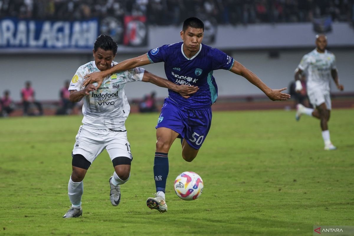 Meski Tanpa Kemenangan, Hodak Tetap Puji Penampilan Tim Persib
