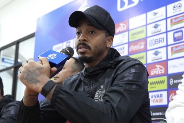 Eduardo: Janji Persija Akan Tampilkan Performa Terbaik di Kandang PSS