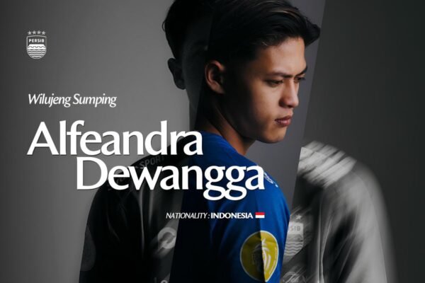 Alfeandra Dewangga Resmi Bergabung dan Memakai Seragam Persib Bandung